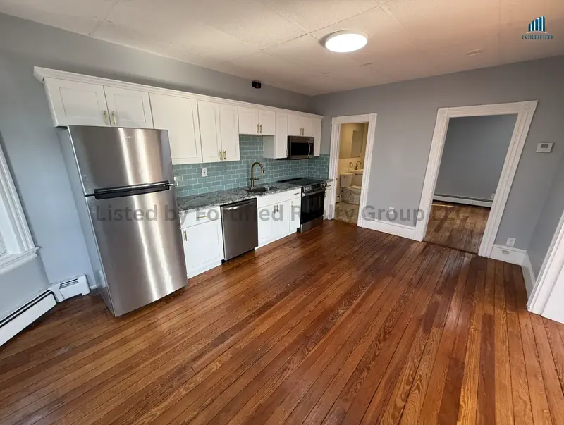 Fall River Condo: 76 Stetson St