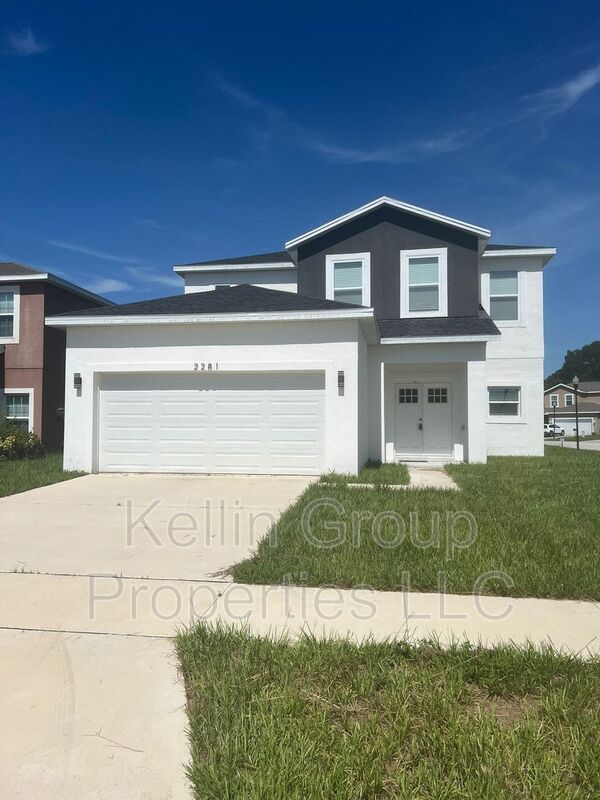 Winter Haven House: 2281 Whitley Ln