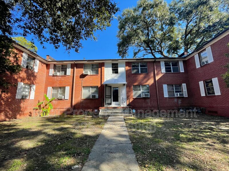 Baton Rouge Condo: 725 Carol Marie Dr.