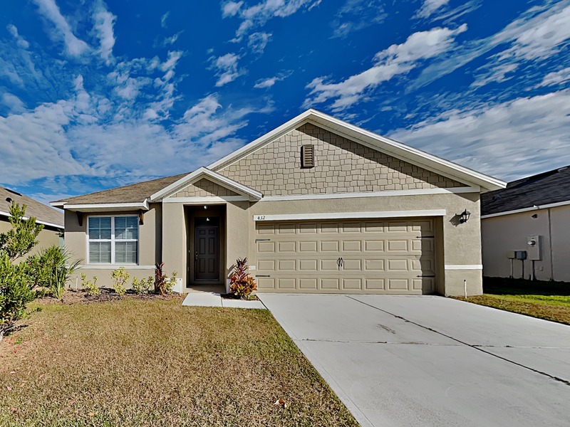 Winter Haven House: 432 Honey Bell Rd