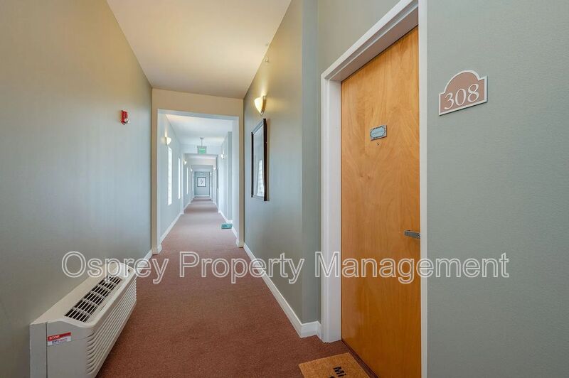 Modern 1-Bedroom Condo with Private Balcony! - Photo 2