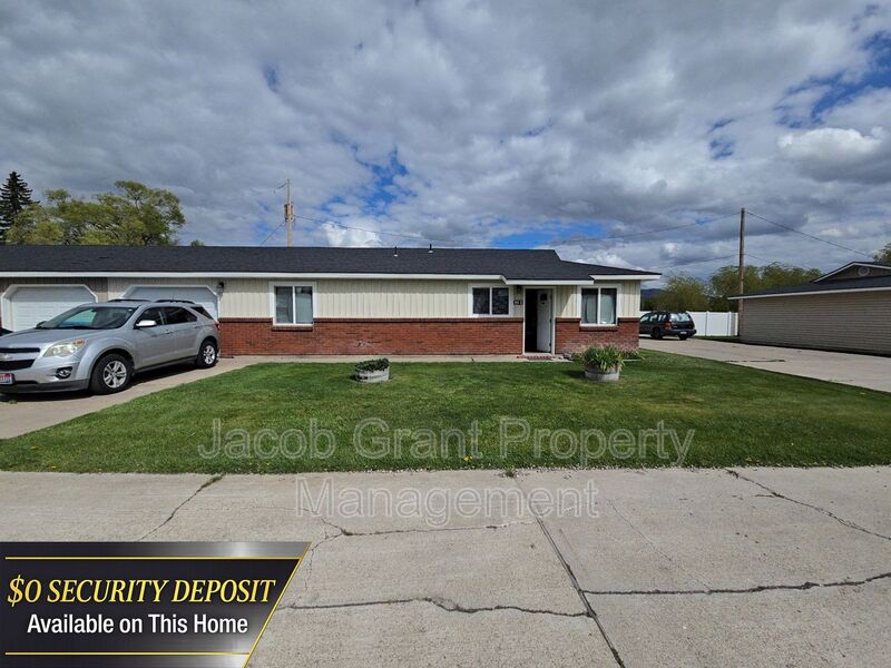 Pocatello House: 965 Berryman Rd