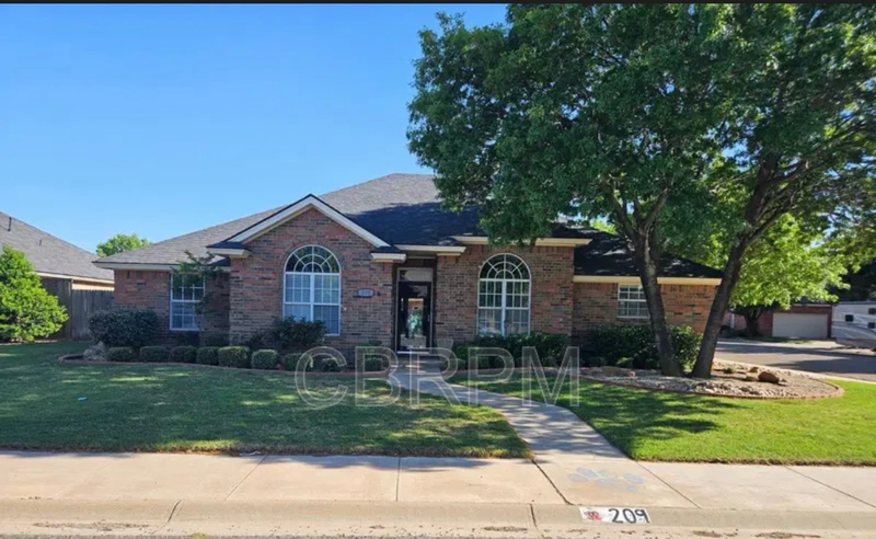 Wolfforth House: 209 Sooner Street