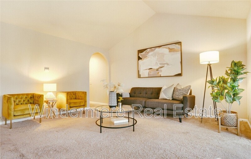 Tacoma Condo: 625 N Jackson Avenue