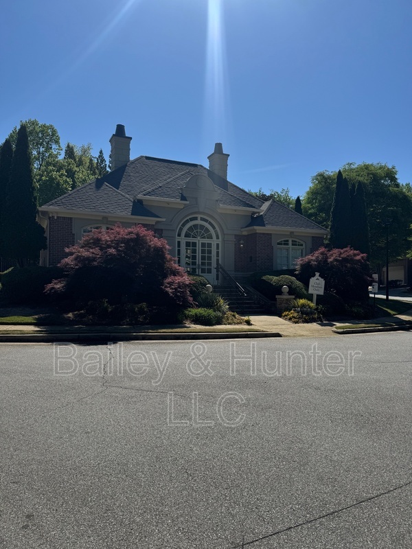 Atlanta Townhome: 3365 Regent Pl
