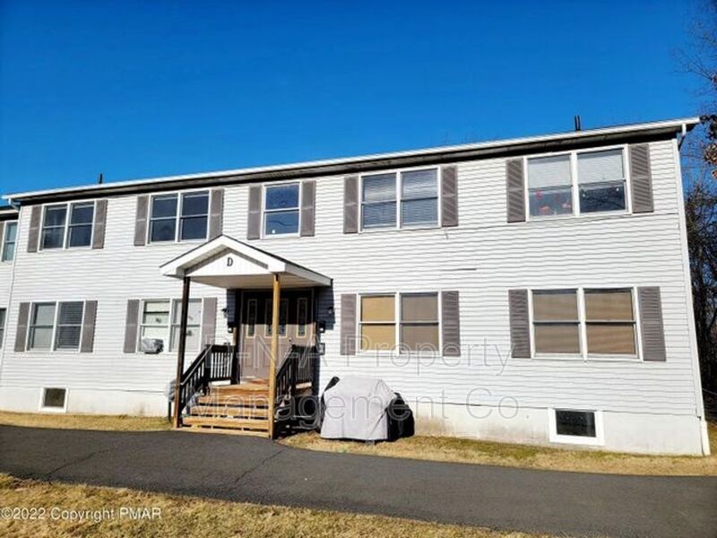 East Stroudsburg Condo: 10 Adams St
