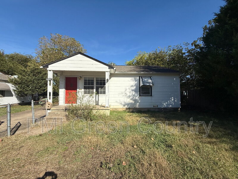 Tulsa House: 6407 E King St