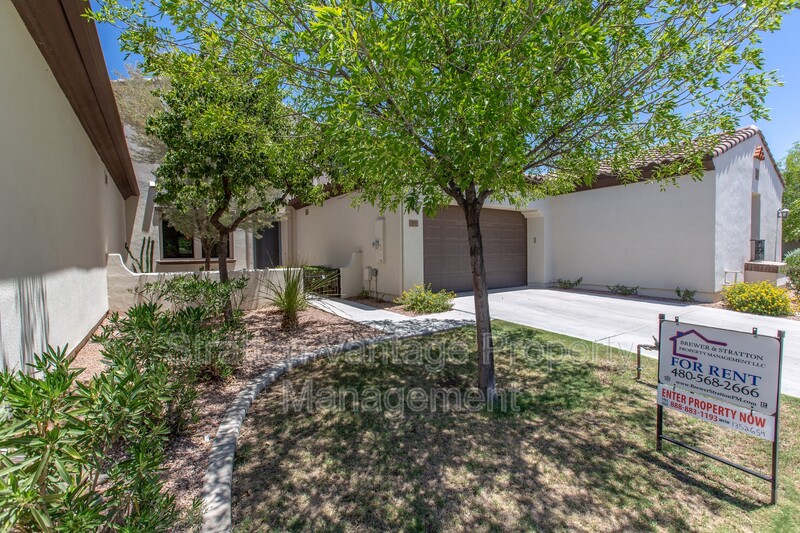 Chandler Townhome: 4700 S Fulton Ranch Blvd