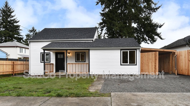 Portland House: 202 Northeast 92nd Place