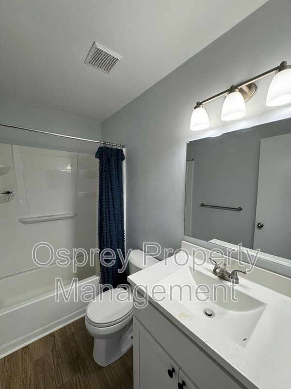 Charming 2-Bed, 2.5-Bath Home in Vibrant Norfolk   
