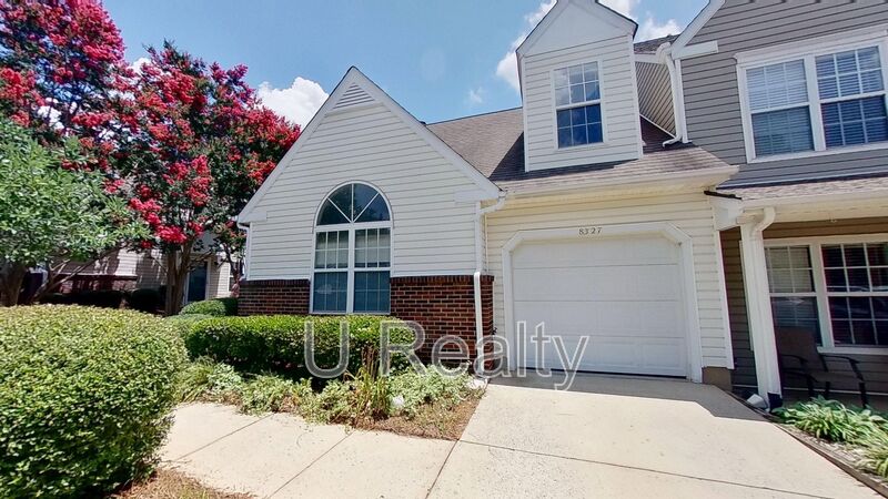 Charlotte Townhome: 8327 Southgate Commons Drive