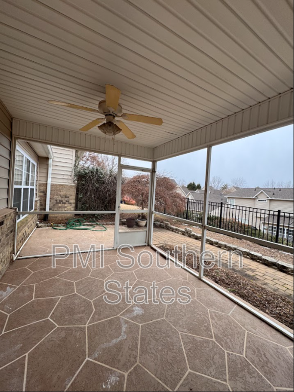 Greenville Condo: 413 Falling Rock Way