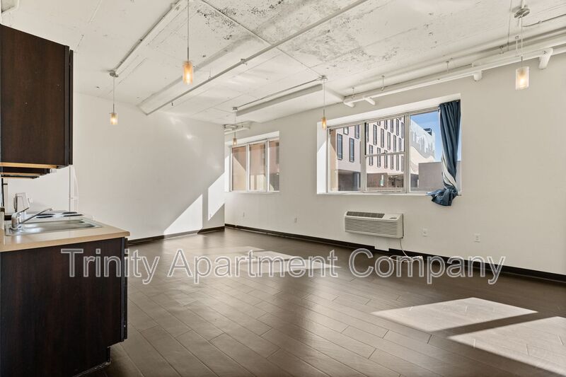 Albuquerque Condo: 517 Gold Sw