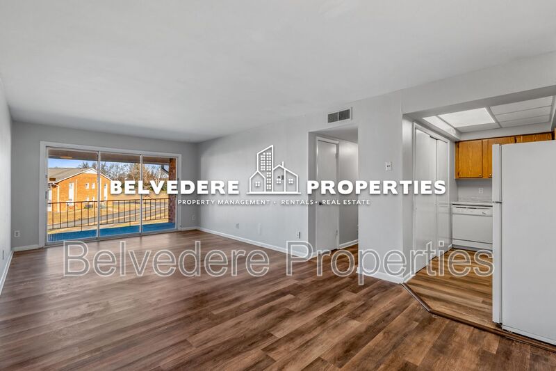 Greensboro House: 2819-E N. O'Henry Blvd