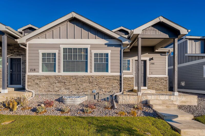 Request a Viewing for 708 Finch Drive Tenant Turner