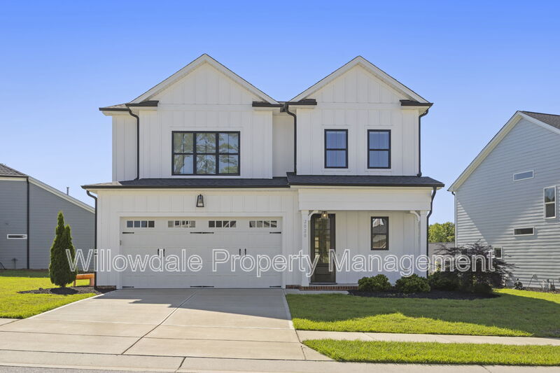 Fuquay Varina House: 2020 Moonraker Dr