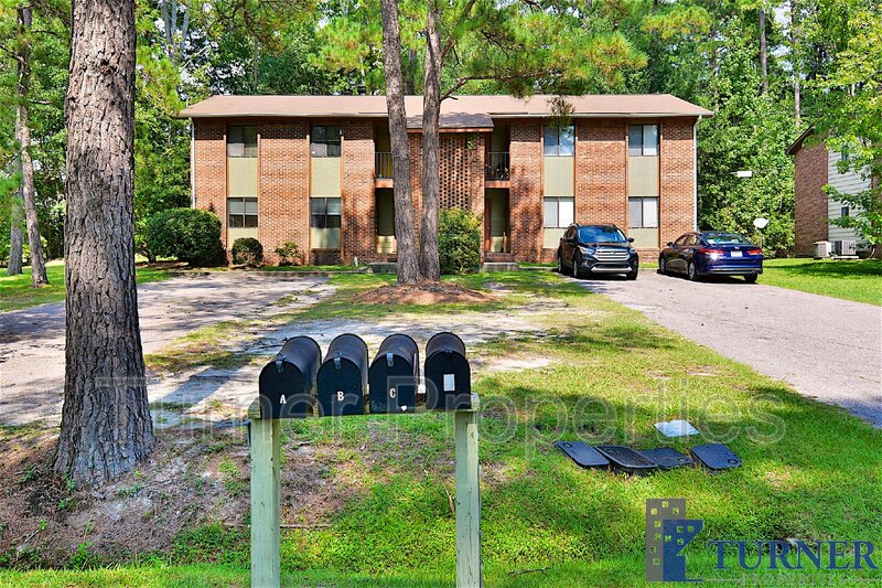 Request a Viewing for 1682 Horseshoe Drive, Unit A Tenant Turner