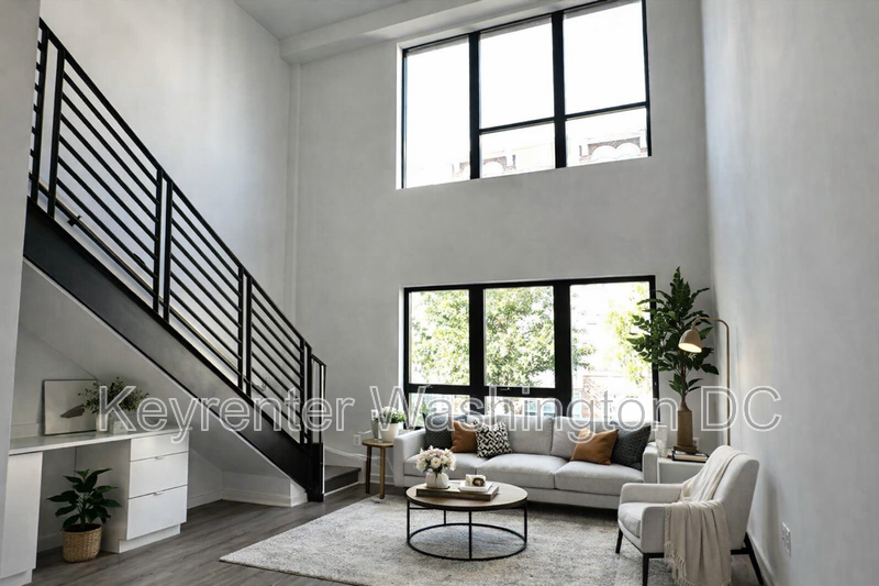 Washington Condo: 1460 Belmont St, NW - 301