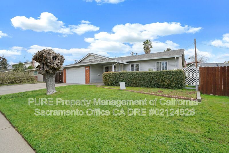 Rancho Cordova House: 2140 W. La Loma Dr.