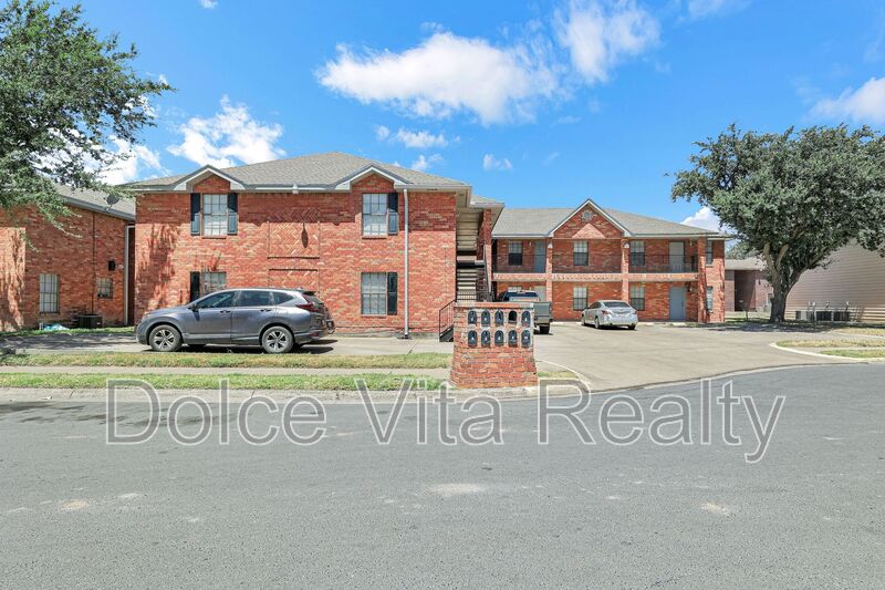 McAllen Condo: 4109 N 24th Ln