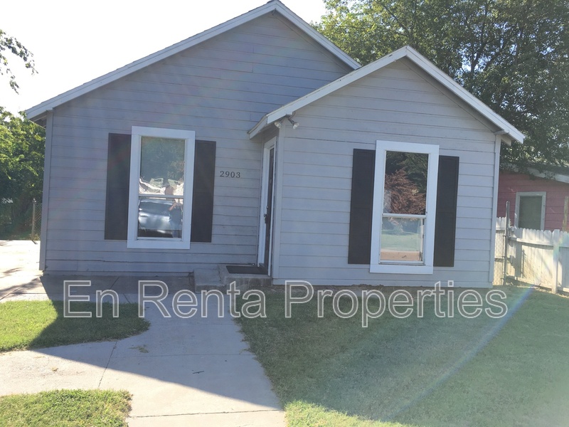 Fort Worth House: 2903 Weber St.