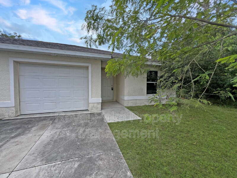 Lehigh Acres Condo: 4987 28th Street Southwest
