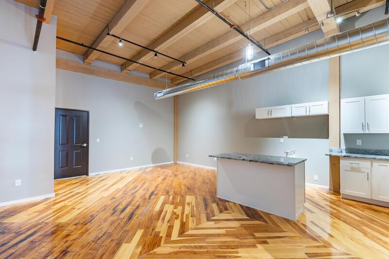 Burlington Condo: 116 N. 4th St. #401