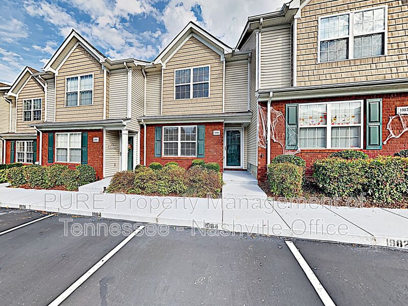 Antioch Townhome: 1984 Shaylin Loop