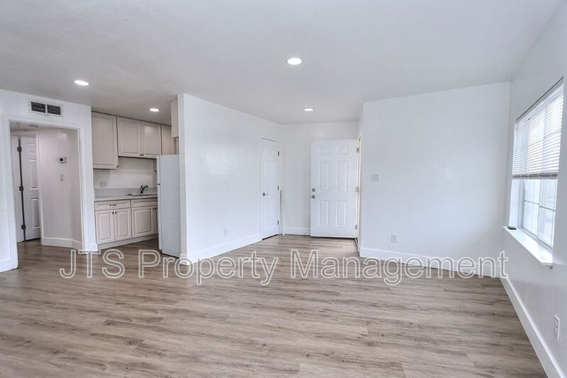 Rancho Cordova Condo: 10524 Croetto Way