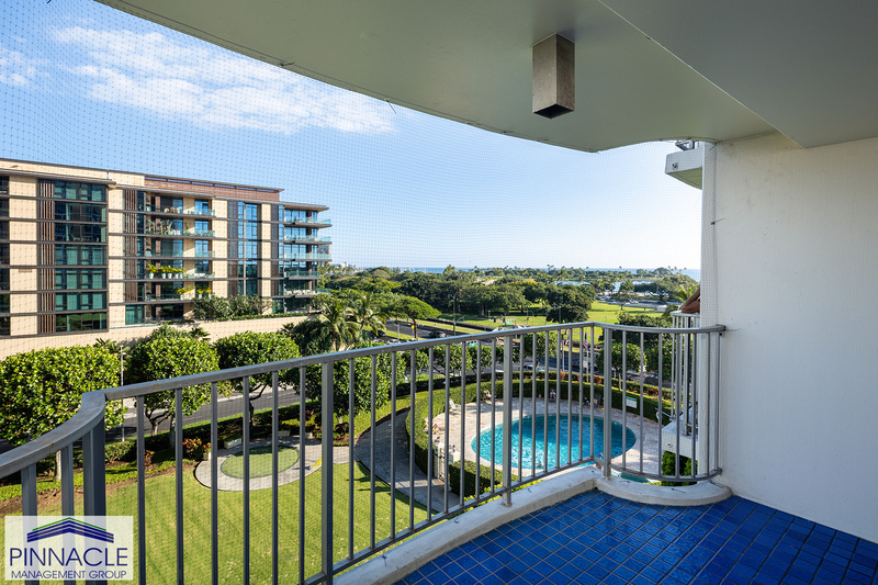 Honolulu Condo: 1350 Ala Moana Blvd #704