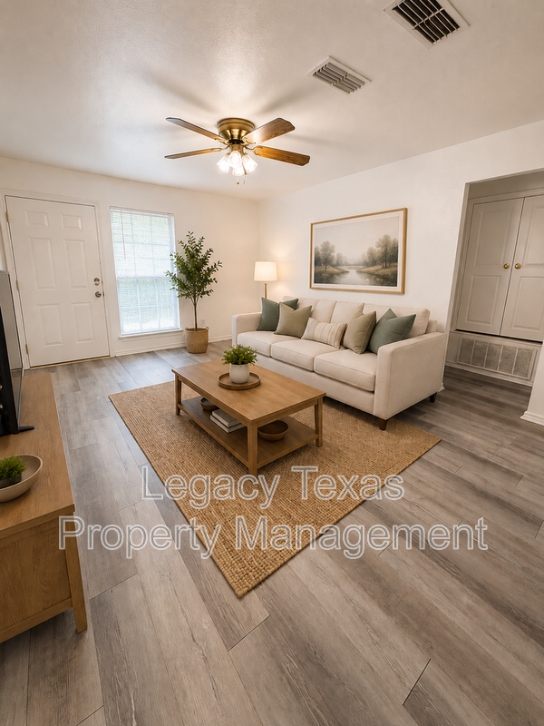 Cleburne Condo: 705 Miracle Ln