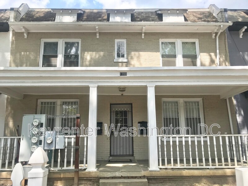 Washington Condo: 1700 West Virginia Ave
