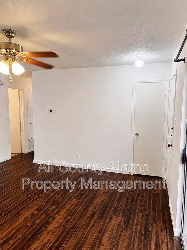 Main Rental Photo 13