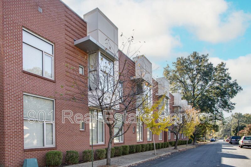 Request a Viewing for 2263 Young Avenue, 214 Tenant Turner