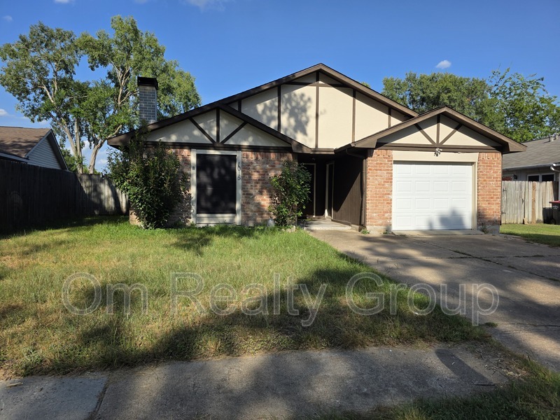 Katy House: 1015 Western Hills Dr