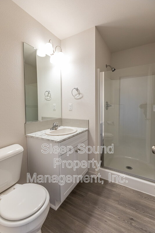 Cornelius Townhome: 110 N 7th Ave