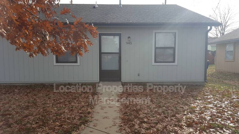 945 Homewood Street - 1, Lawrence, Kansas rental photo 15 of 20