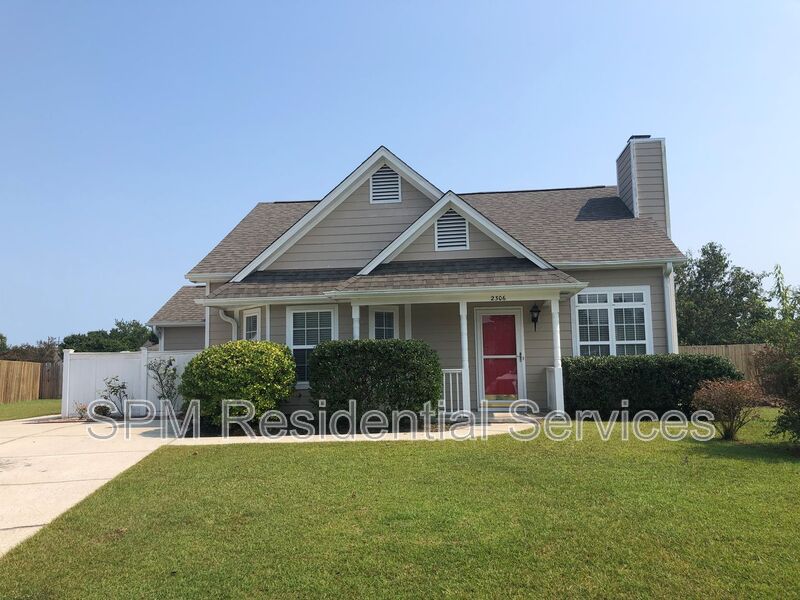 Wilmington House: 2306 Wildberry Ct