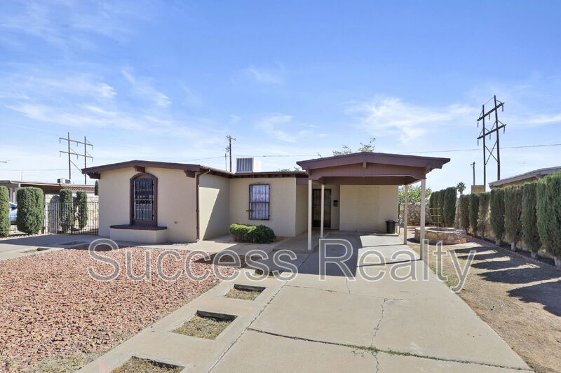 El Paso House: 5440 Viceroy Drive