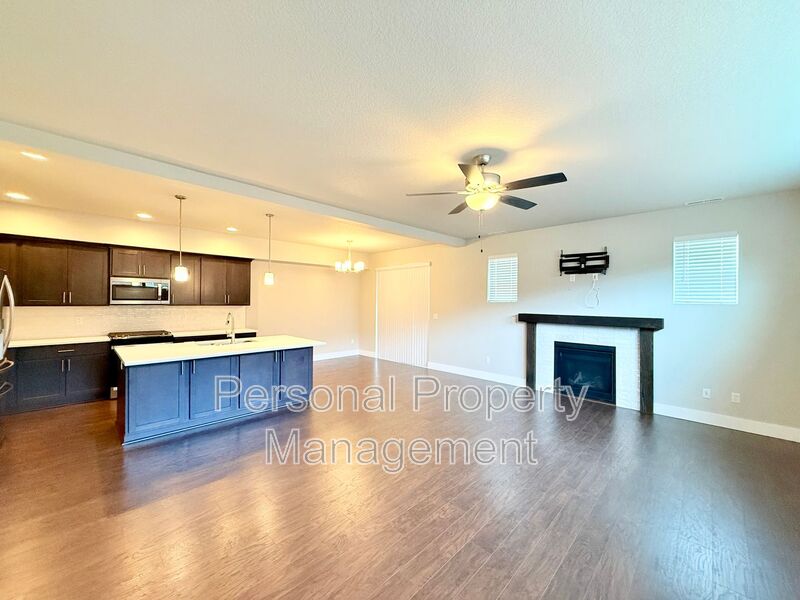 Battle Ground House: 1530 NW 29th Pl