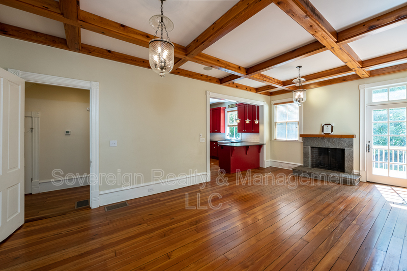 Atlanta House: 765 Woodland Ave SE