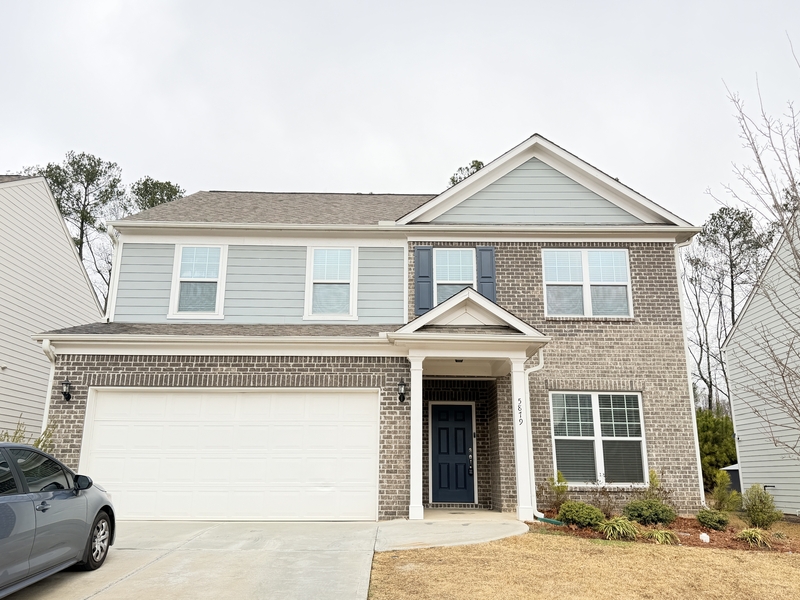 Auburn House: 5879 Wheeler Ridge Road