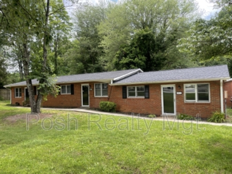 Greensboro Condo: 3523 Old Battleground Road