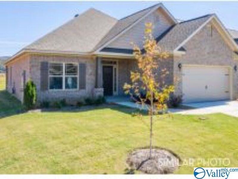 Hazel Green House: 152 Sublett Drive