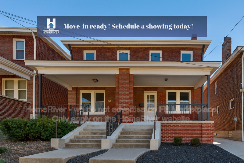 Pittsburgh House: 1821 Murdoch Rd