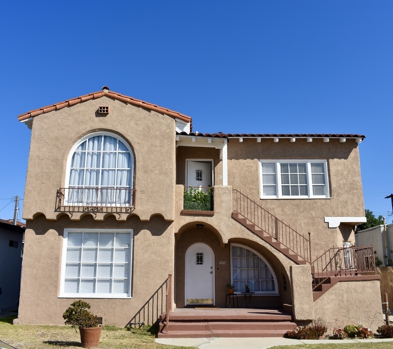 San Pedro Condo: 1262 W 9th St