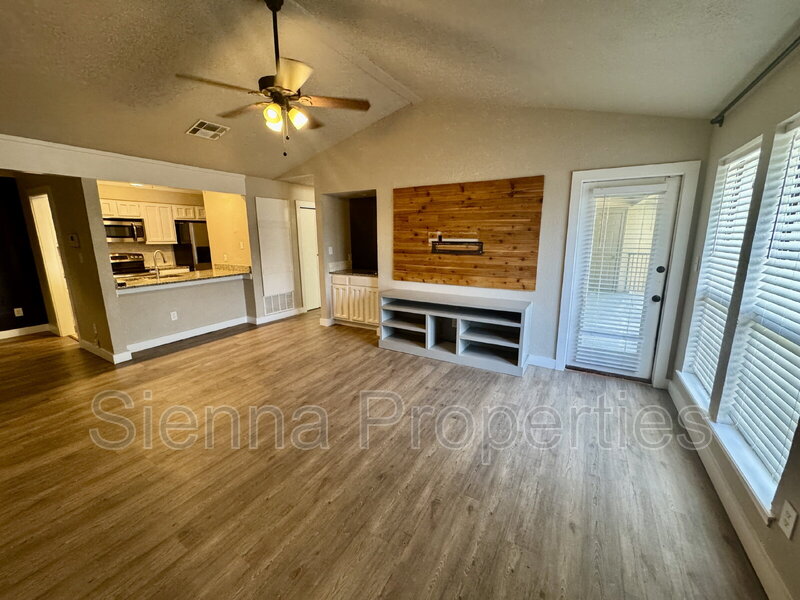 San Marcos Condo: 1202 Thorpe Lane