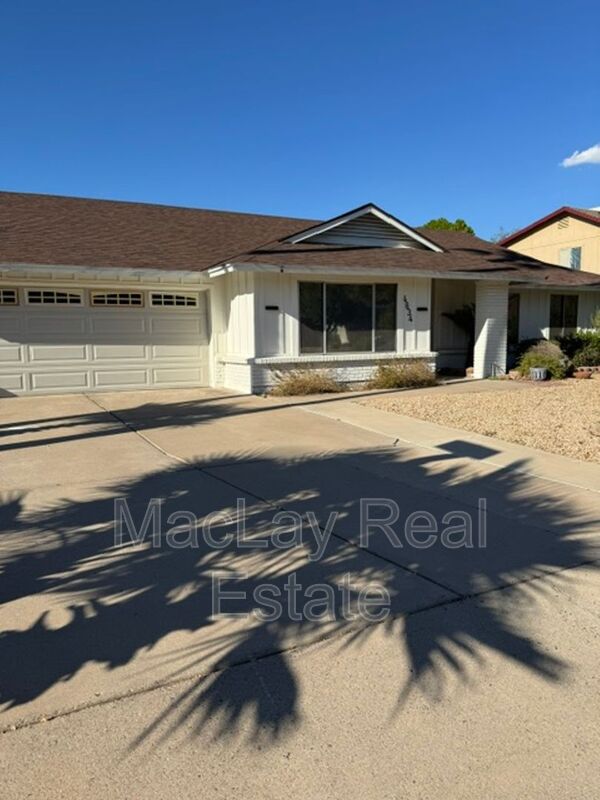 Glendale House: 4634 W Wagoner rd