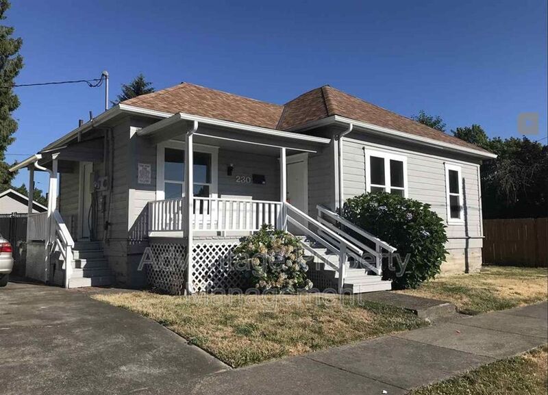 Corvallis House: 230 NW 13th St