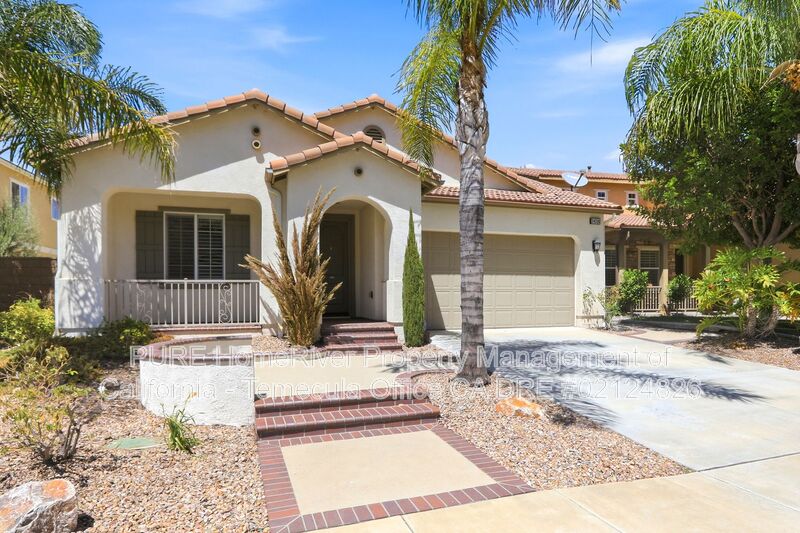 Temecula House: 34336 Coppola Street